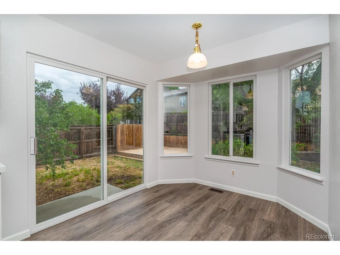 Photo of 300 Linden St