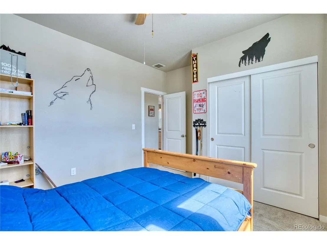 Photo of 345 Foxtail Dr