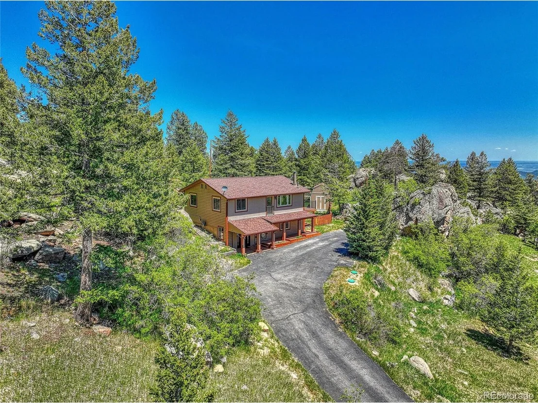 Photo of 22095 Cook Ln