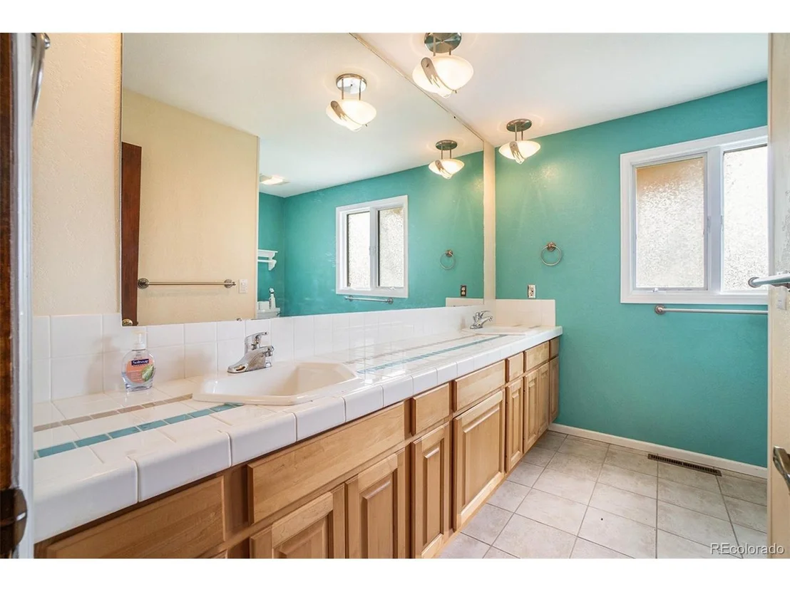 Photo of 2701 Pheasant Run