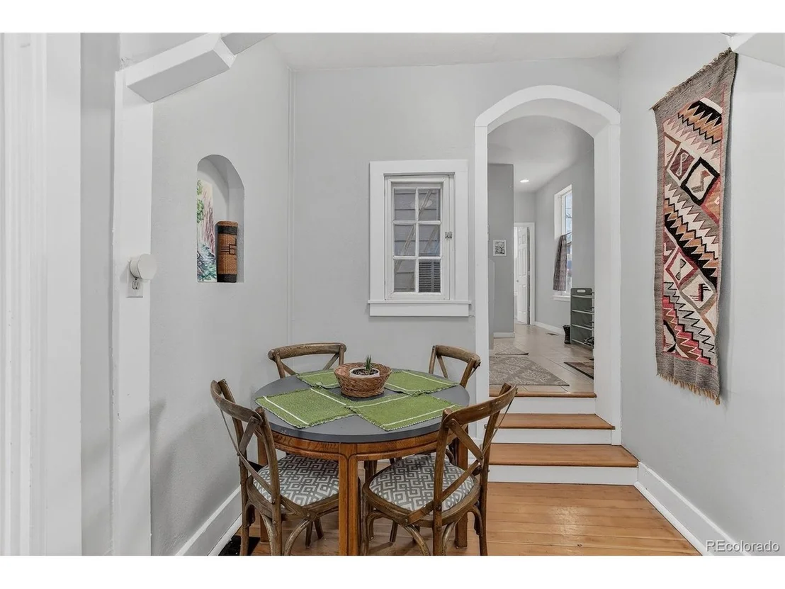 Photo of 1902 Grove St
