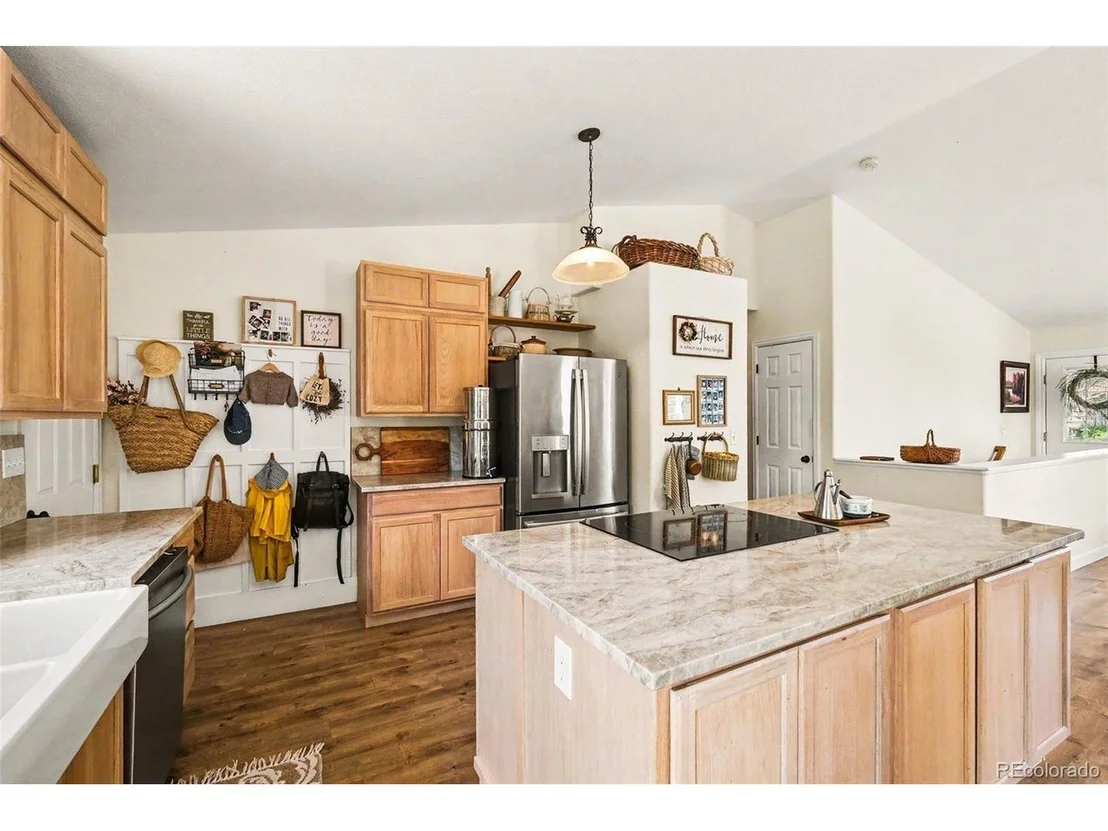 Photo of 3103 Cody Ave