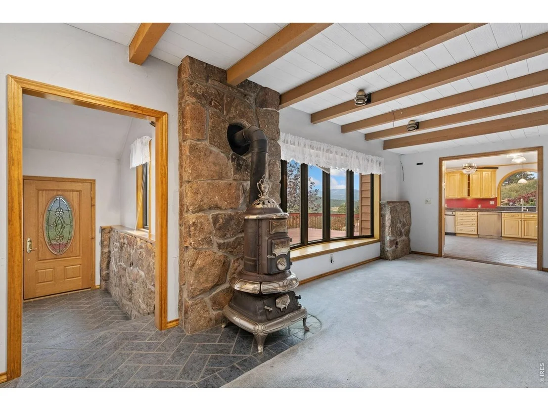 Photo of 697 N Beaver Rd