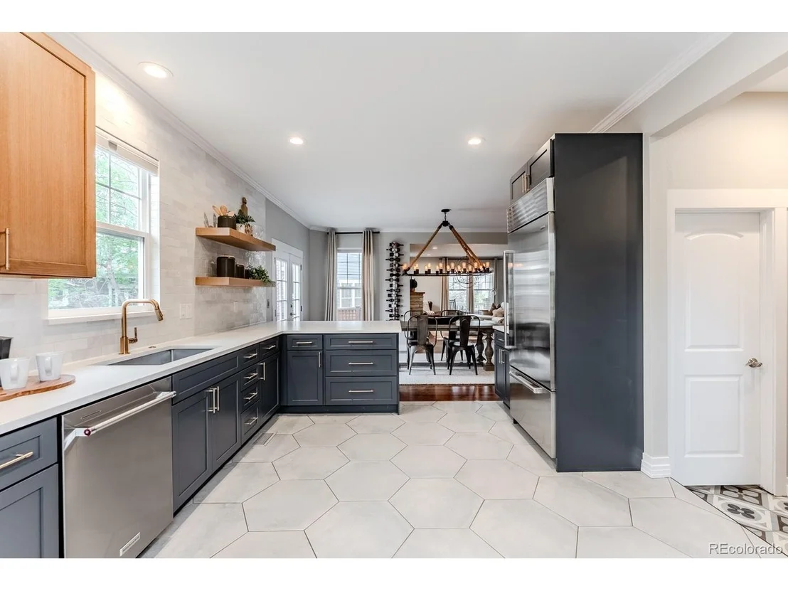 Photo of 4271 W 117th Way