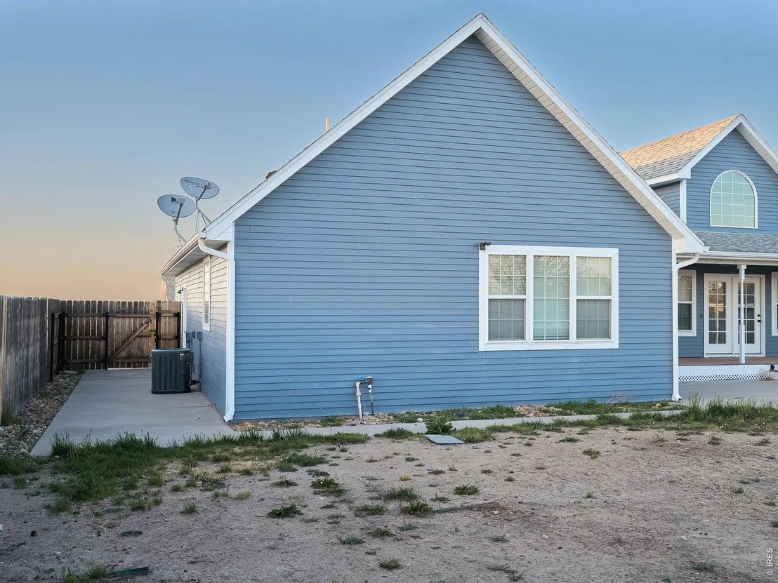 Photo of 14044 Cottonwood Cir