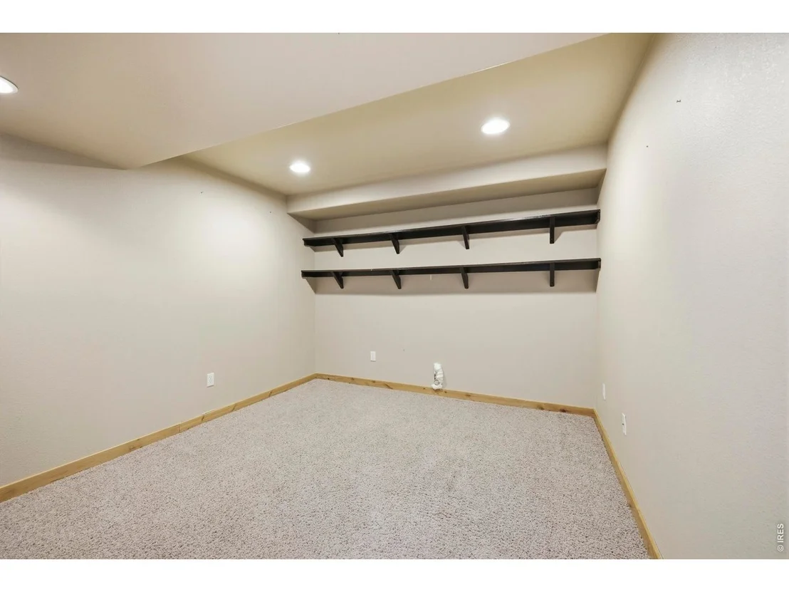 Photo of 75 Lodgepole Dr