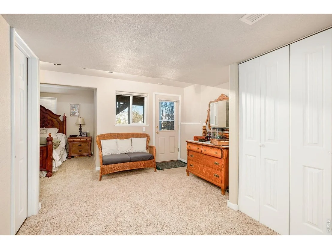 Photo of 7592 Triangle Dr