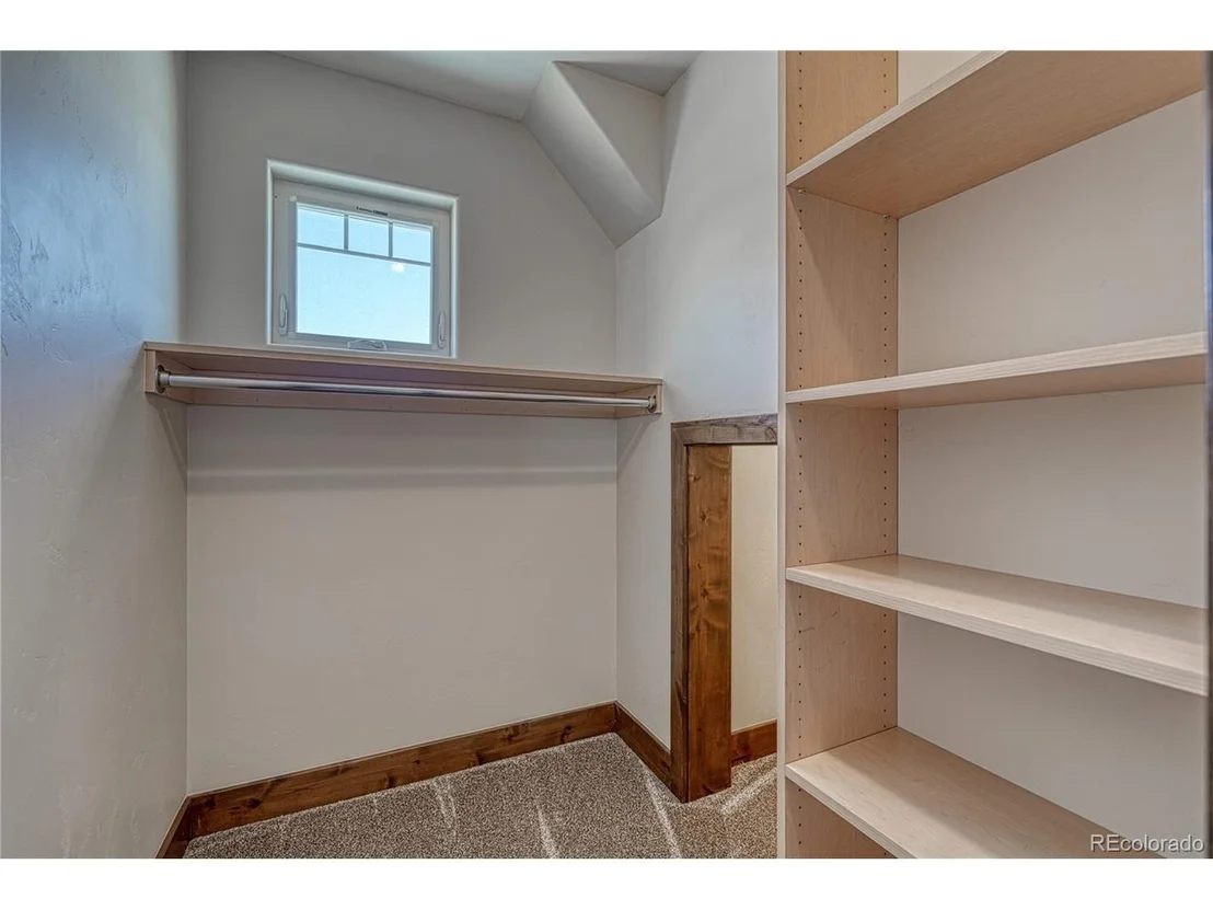 Photo of 106 Crestone Mesa Dr