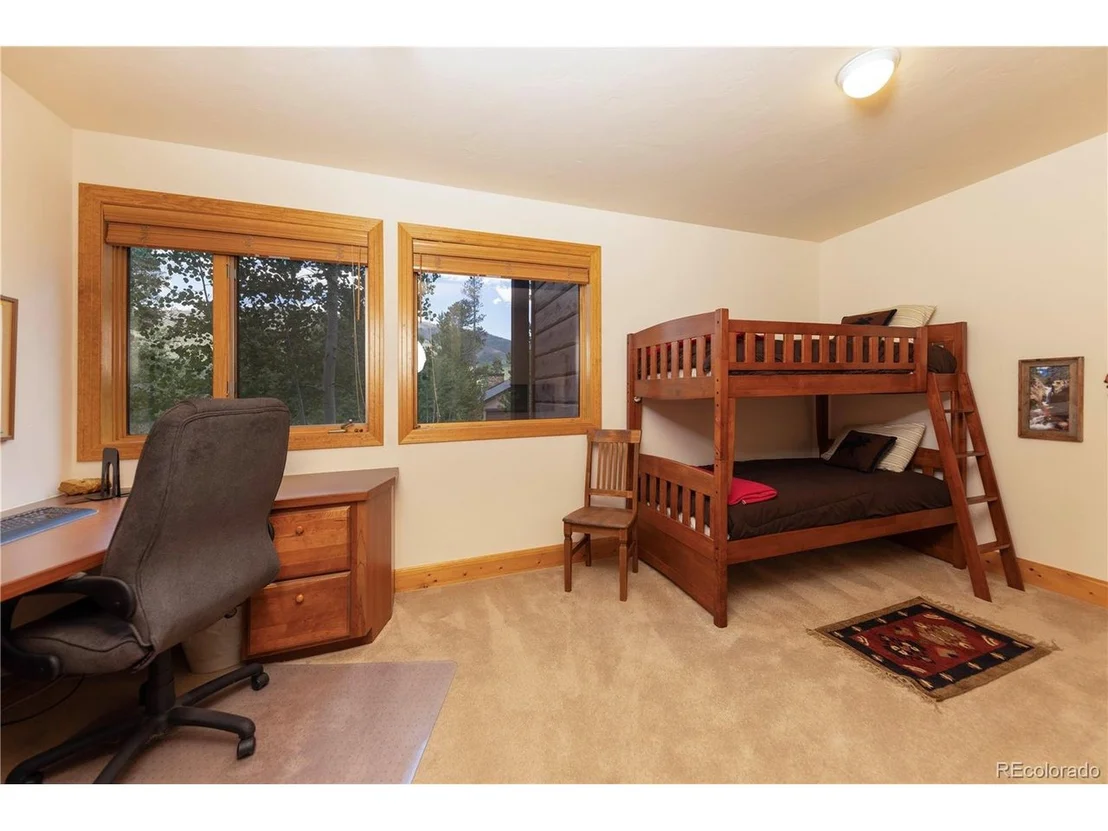Photo of 1755 Red Hawk Rd