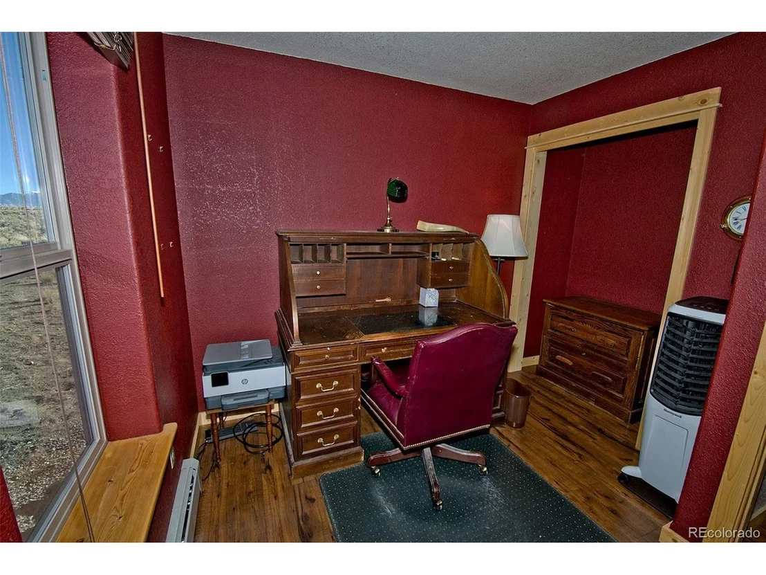 Photo of 433 Birch Rd