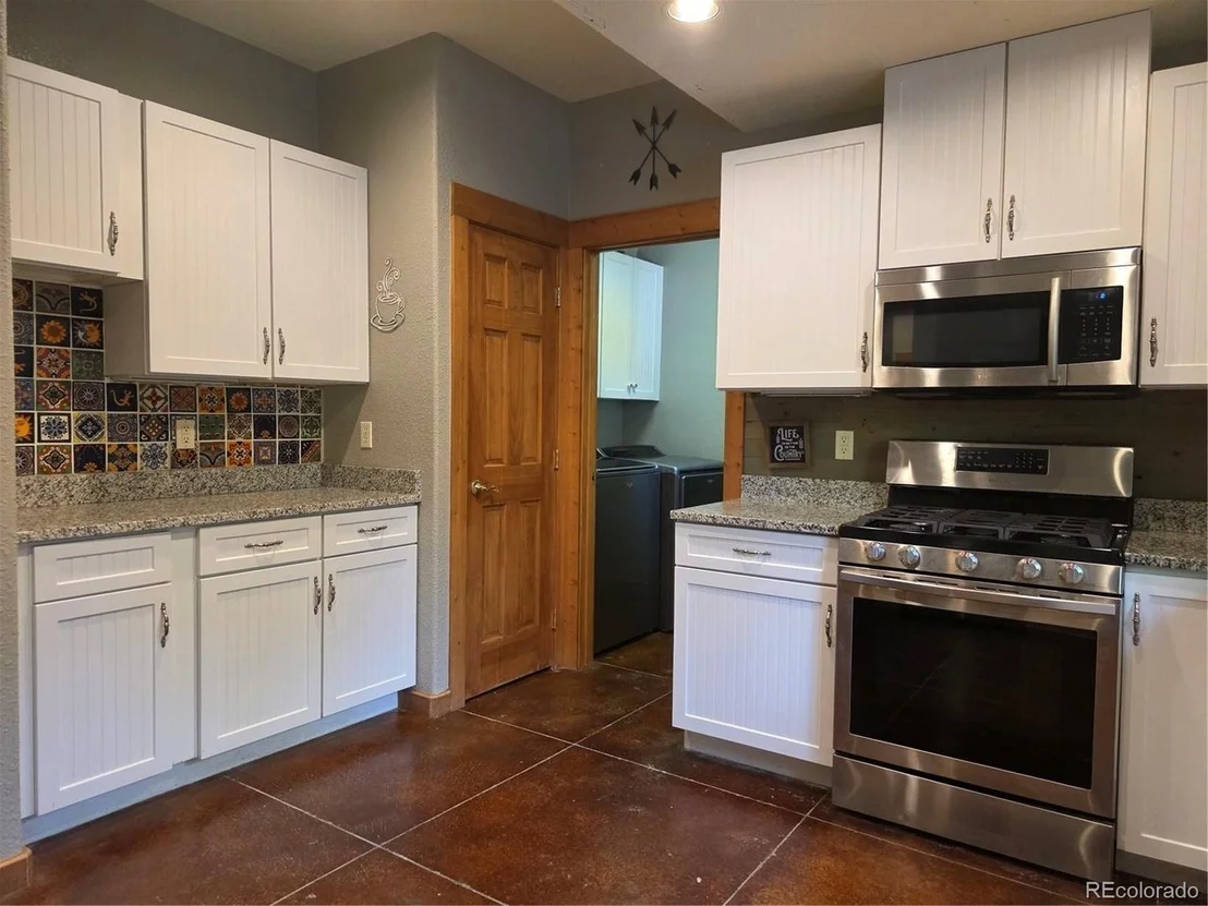 Photo of 622 Foxtail Dr