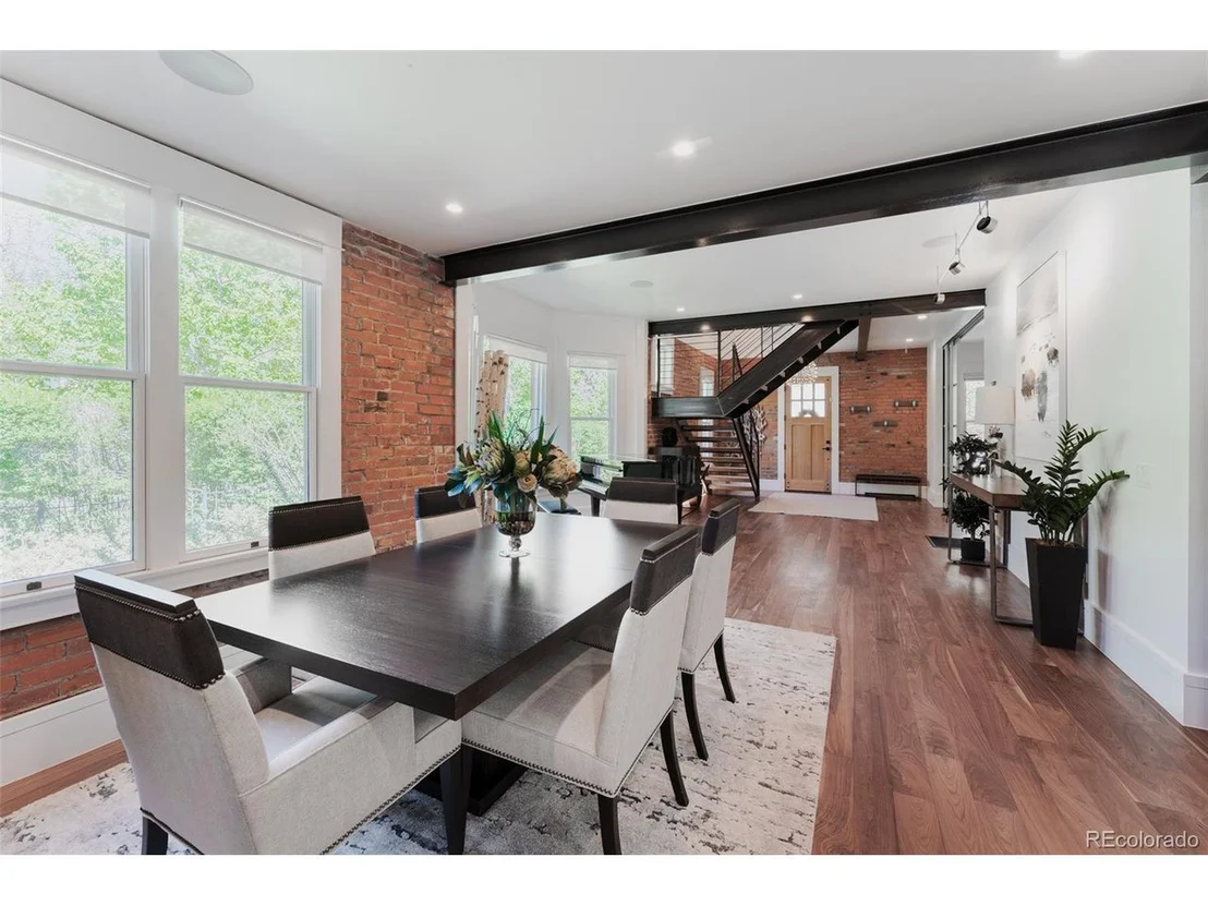 Photo of 504 Marine St