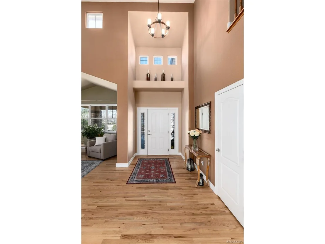 Photo of 4628 Meadowlark Dr