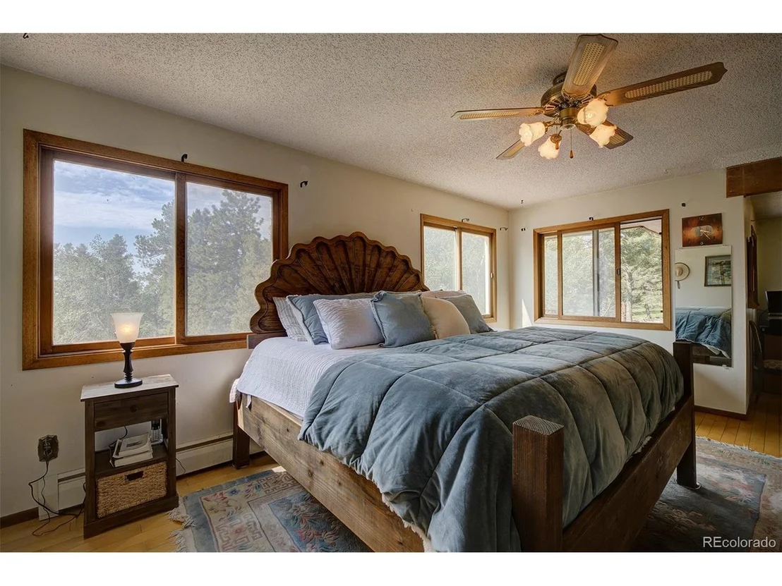 Photo of 13453 Riley Peak Rd