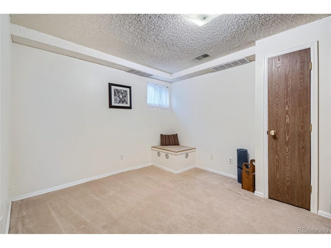 Photo of 9177 Stargrass Cir