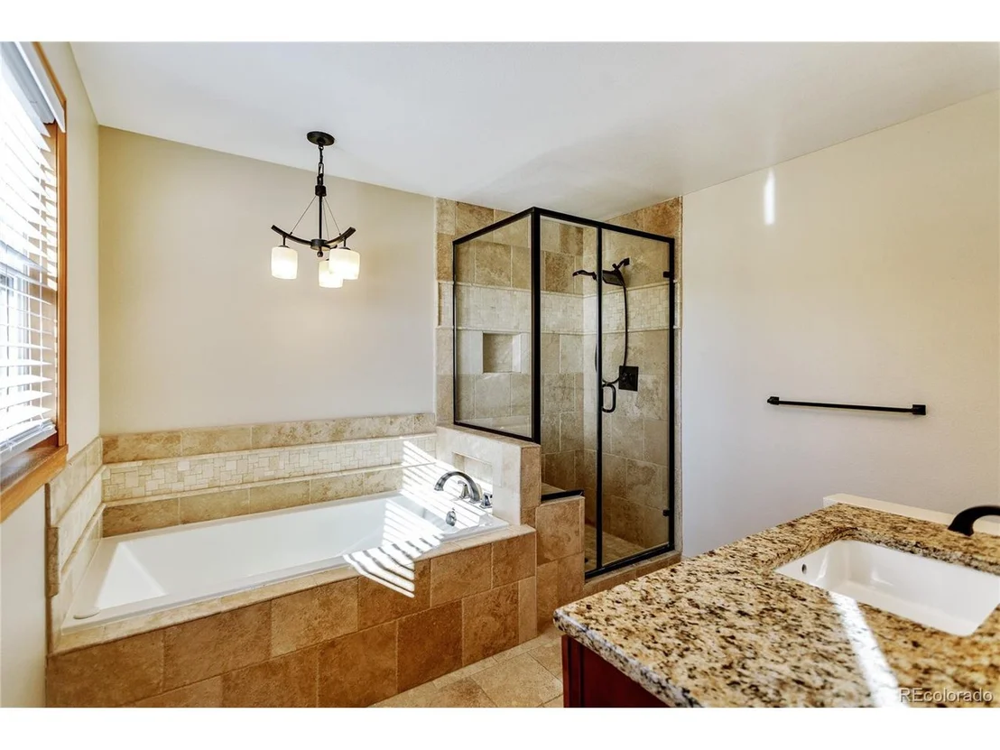 Photo of 6976 Hillpoint Pl