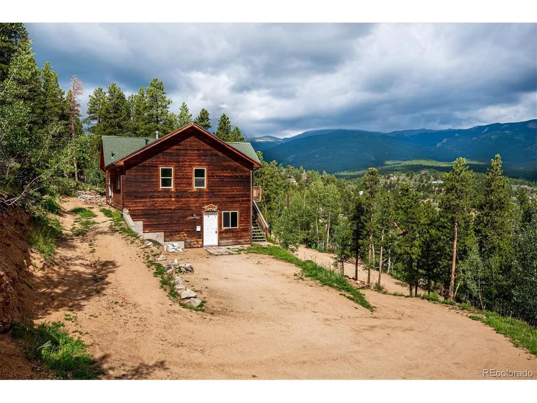 Photo of 368 Lakeview Rd