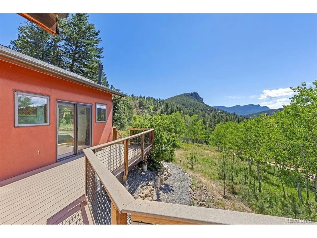 Photo of 84 Albert Dr