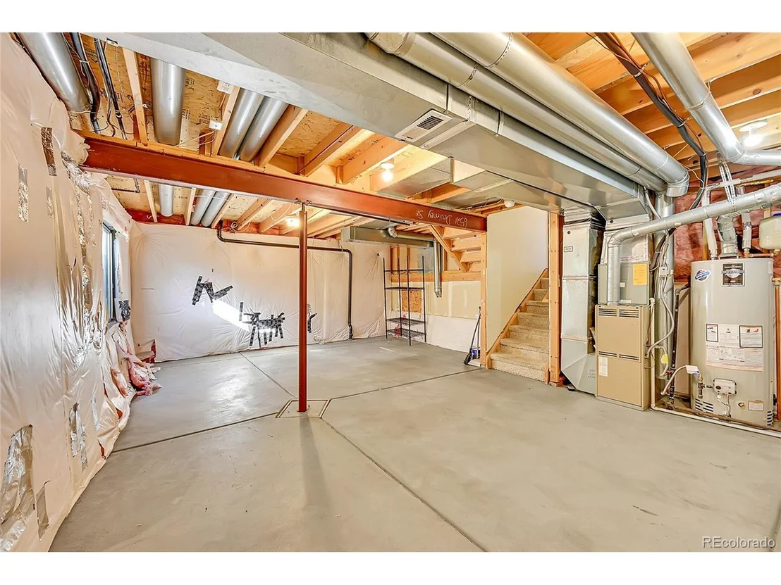 Photo of 6541 Devinney Ct