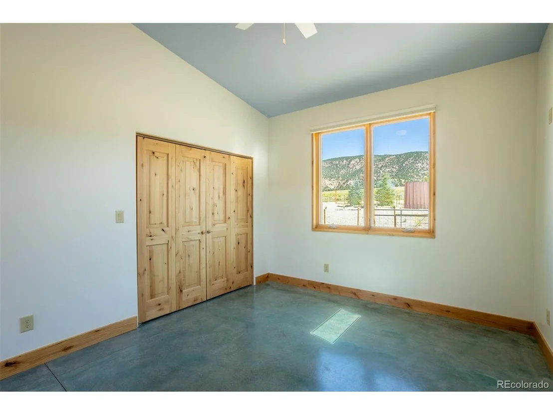 Photo of 11040 Happy Jack Ln