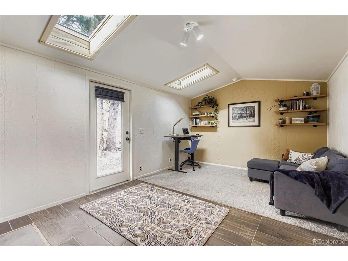 Photo of 178 Stanley Circle Dr
