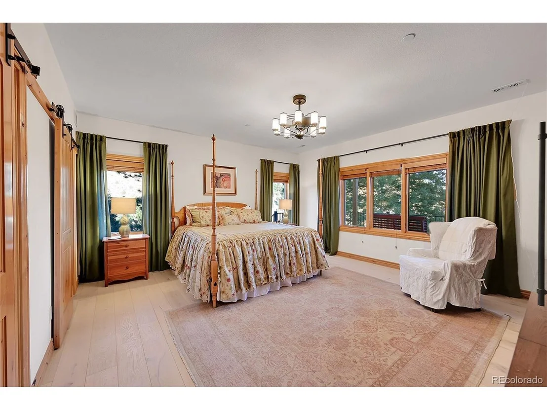 Photo of 14564 Reserve Rd