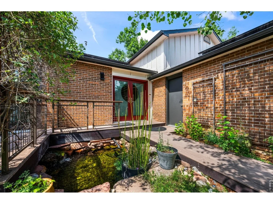 Photo of 5139 Holmes Pl