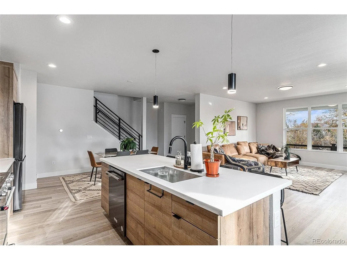 Photo of 3580 W 62nd Pl