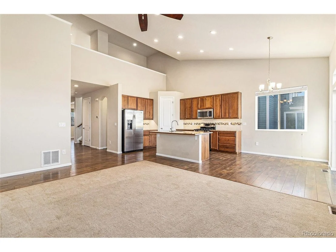 Photo of 605 Dukes Way