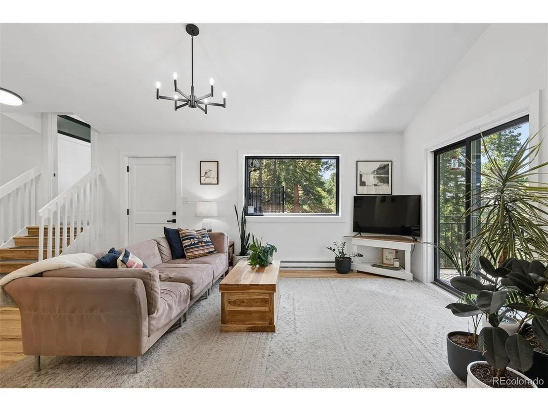 Photo of 11102 Conifer Mountain Rd