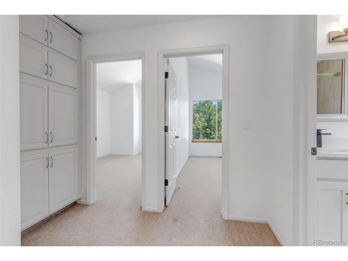 Photo of 9434 Hibiscus Dr