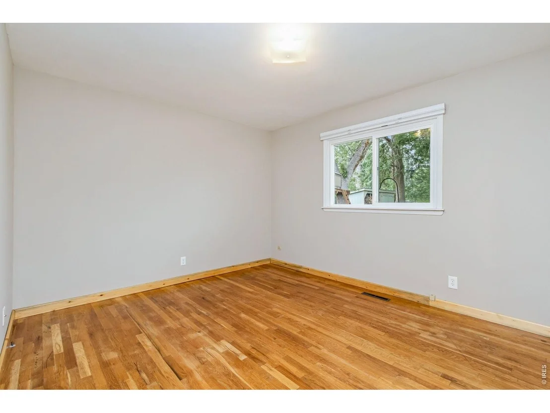 Photo of 3300 Tharp Dr