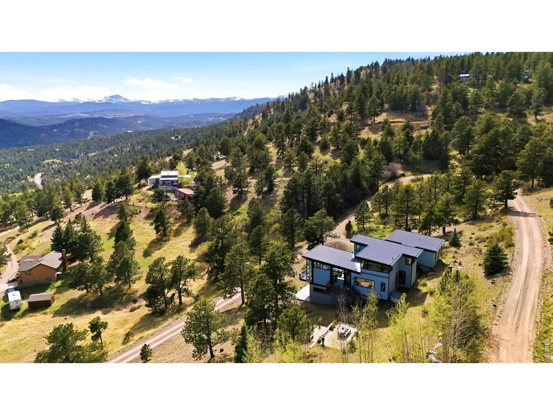 Photo of 660 S Peak Rd