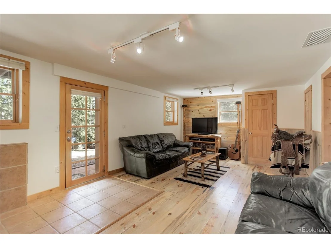 Photo of 10378 Christopher Dr