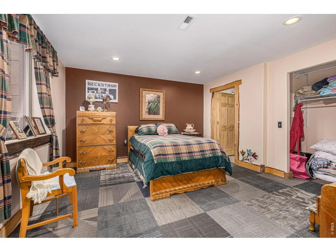 Photo of 40078 County Road 23