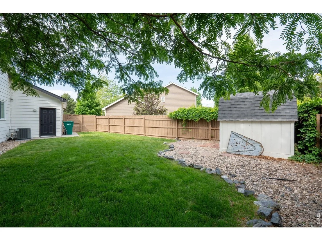 Photo of 245 Plum Ct