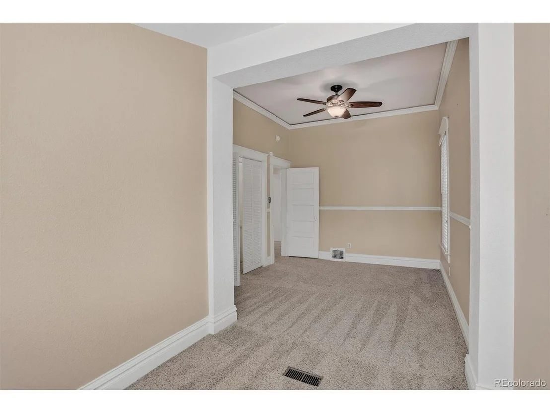 Photo of 4250 Hooker St