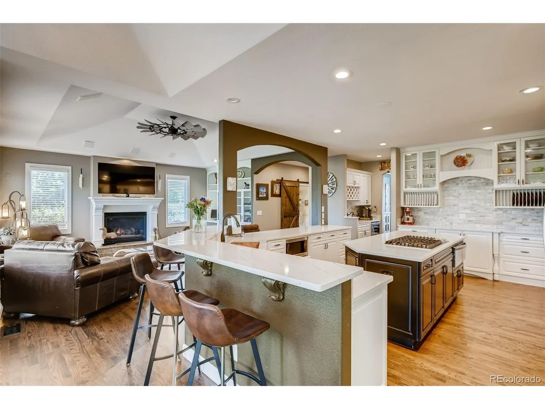 Photo of 3766 Vale View Ln