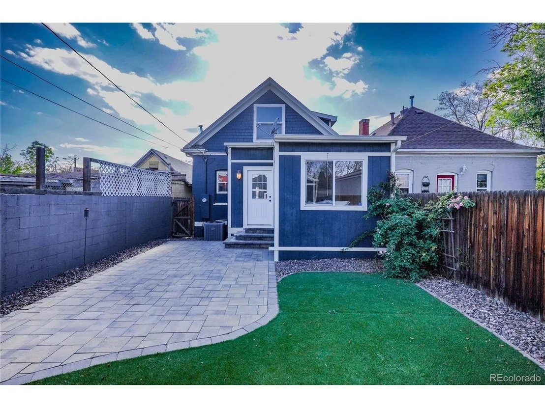 Photo of 360 Inca St