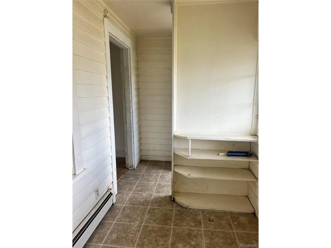 Photo of 114 N 2nd St