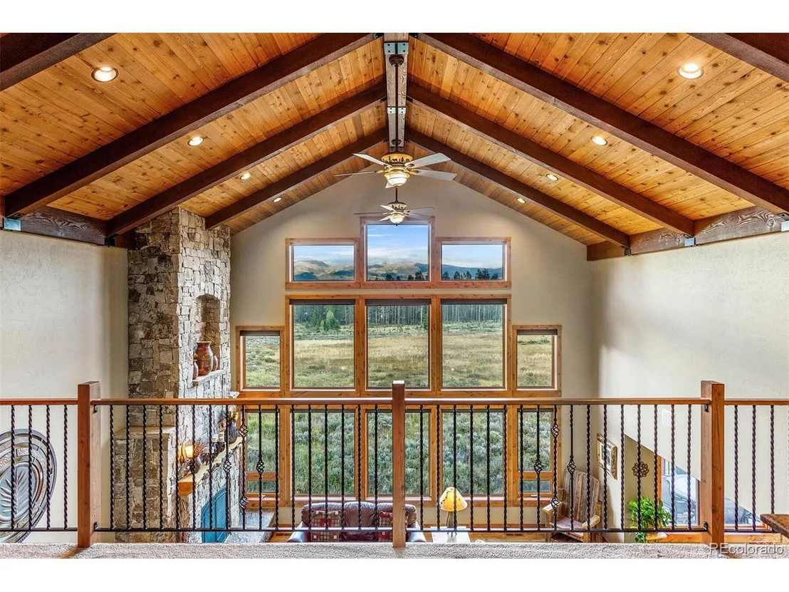 Photo of 657 Stagecoach Dr