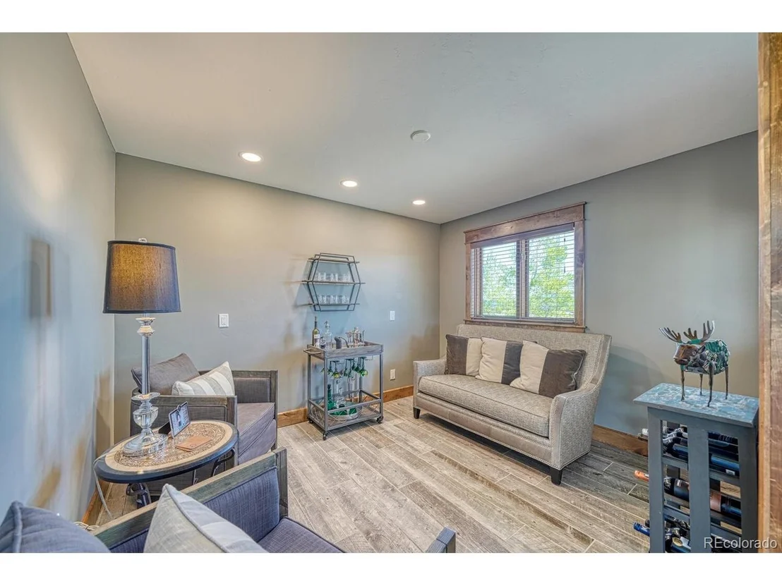 Photo of 1216 Cowboy Way