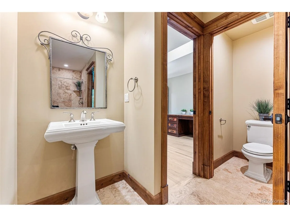 Photo of 5970 Crestbrook Dr