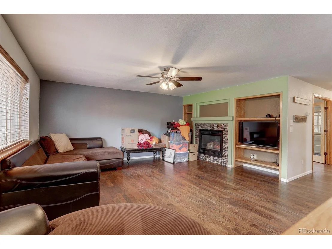 Photo of 4852 Falcon Dr