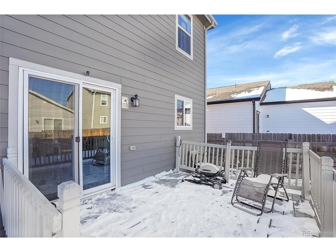Photo of 567 Solano Dr