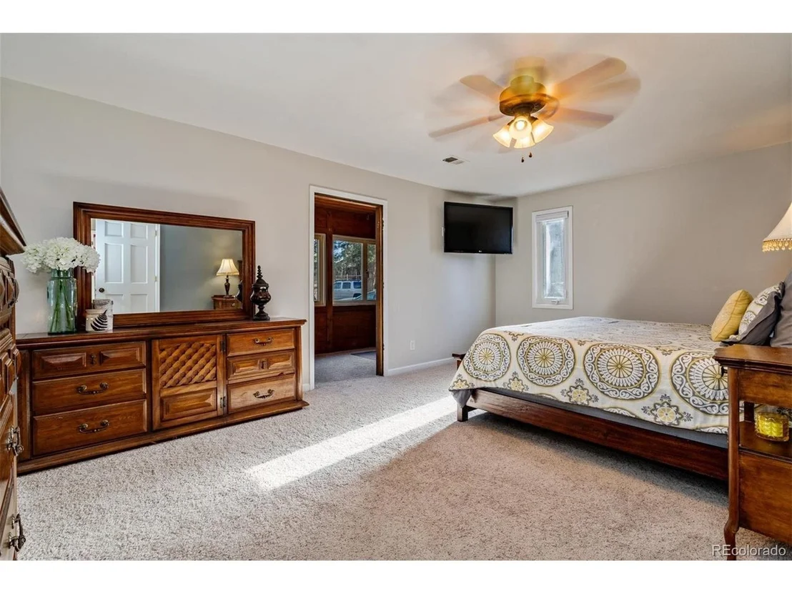 Photo of 8355 Lightening View Dr