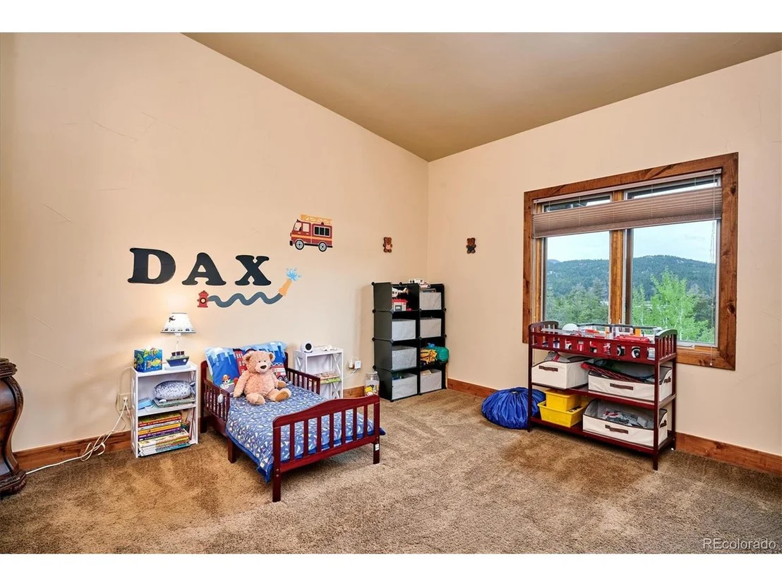 Photo of 11405 Conifer Ridge Dr
