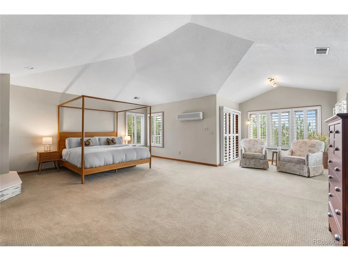 Photo of 157 Mc Intyre Cir