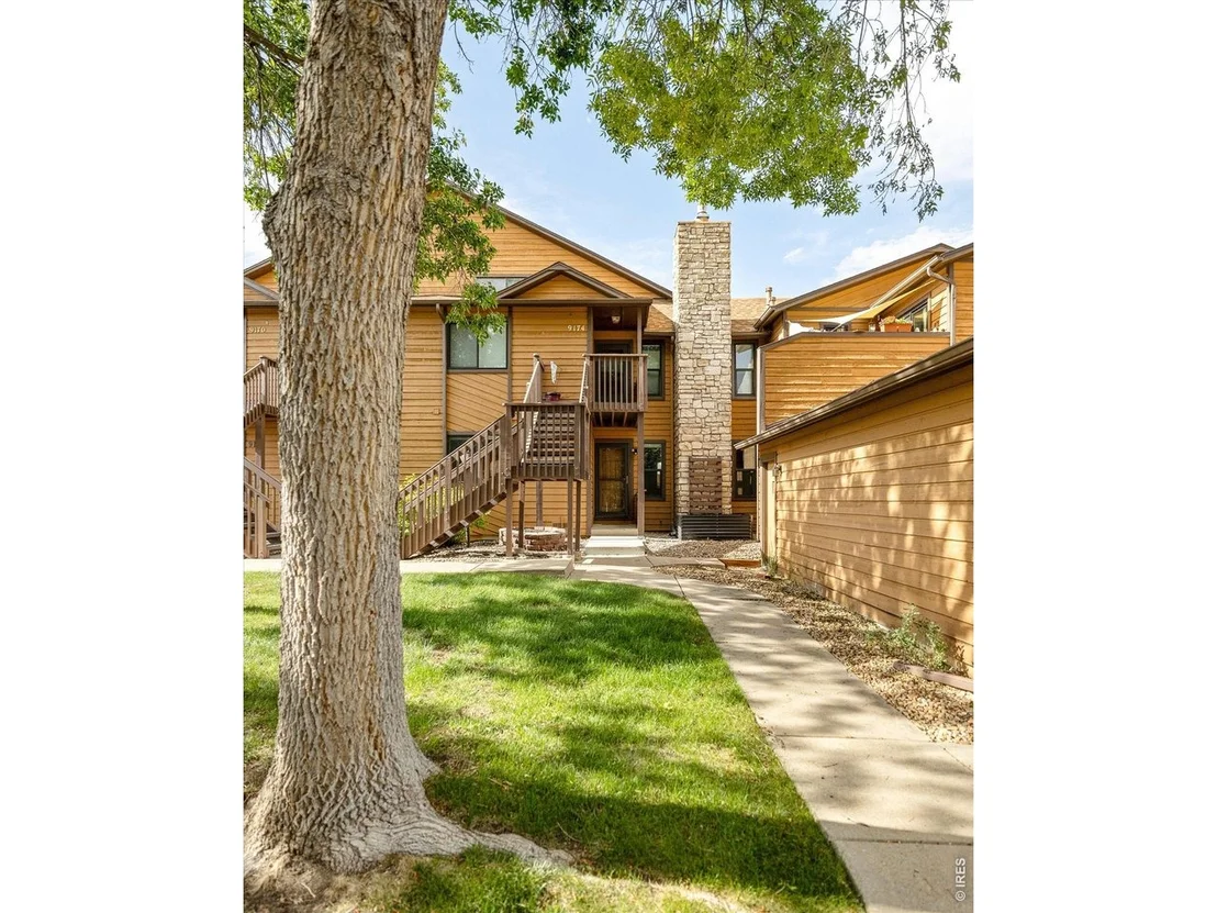 Photo of 9172 W 88th Cir
