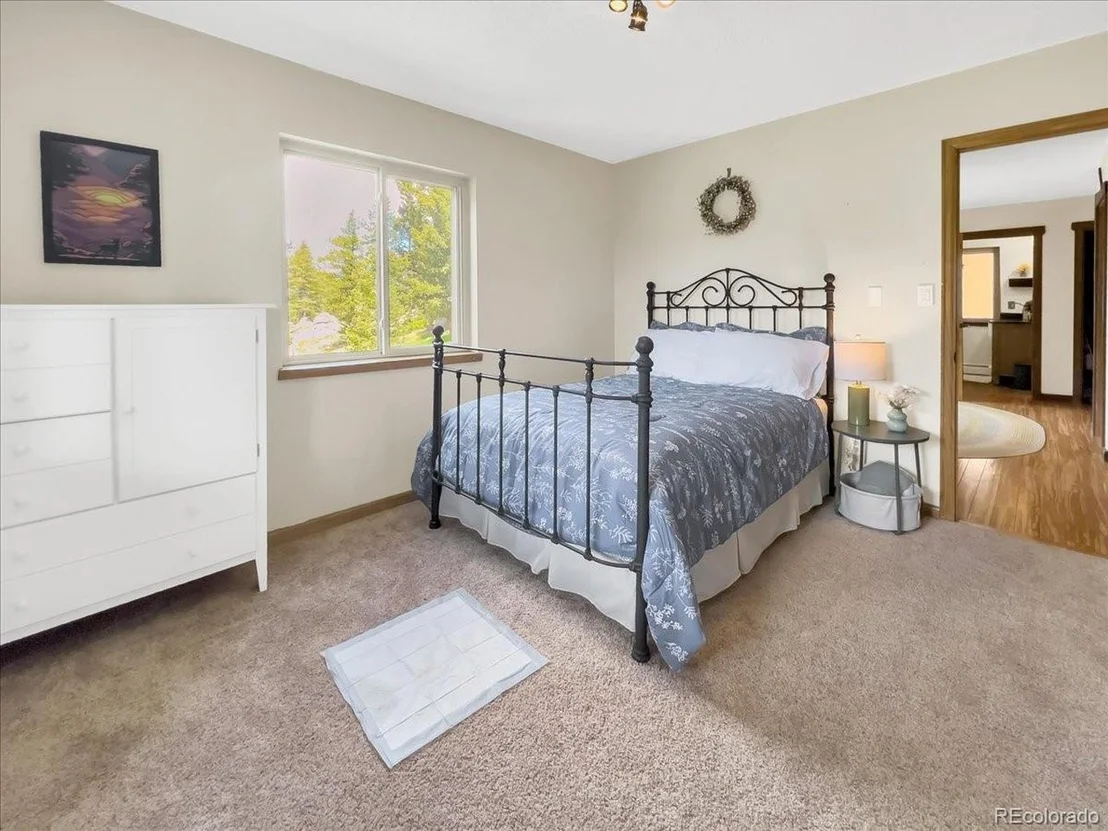 Photo of 22155 Cook Ln